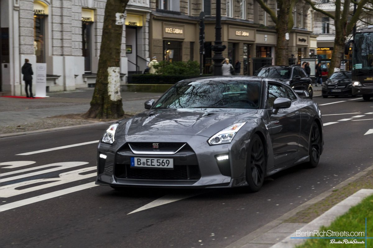 Nissan GT-R R35 (2017) spotted in Berlin — BerlinRichStreets